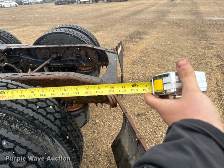 image for item YA2392 2017 Freightliner Cascadia 125 semi truck