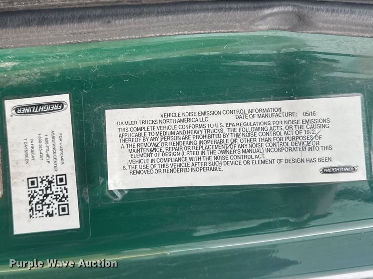 image for item YA2392 2017 Freightliner Cascadia 125 semi truck