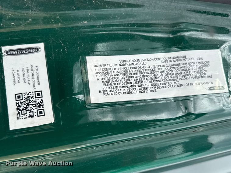 image for item YA2393 2017 Freightliner Cascadia 125 semi truck