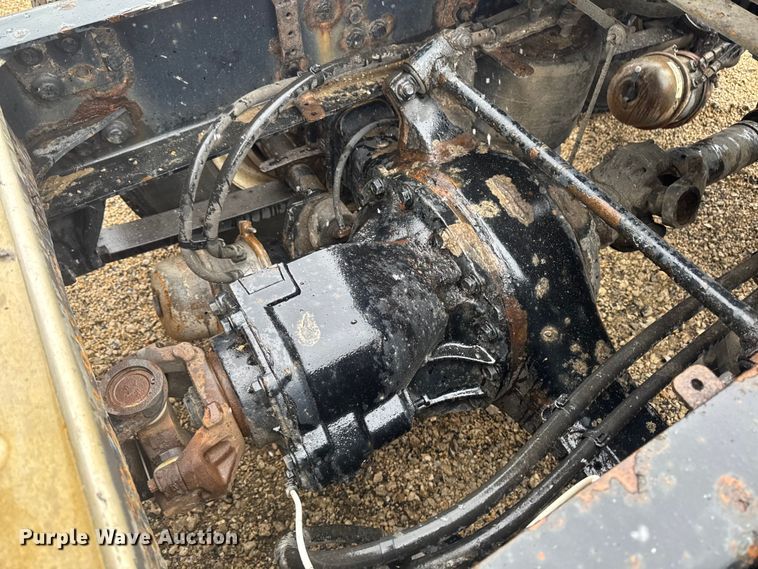 image for item YA2394 2017 Freightliner Cascadia 125 semi truck