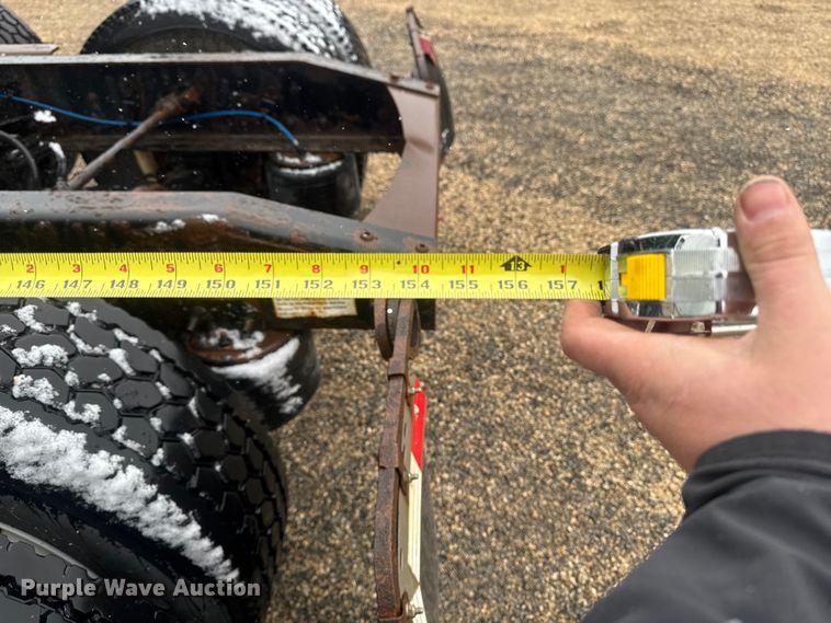 image for item YA2397 2017 Freightliner Cascadia 125 semi truck