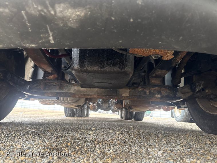 image for item YA2397 2017 Freightliner Cascadia 125 semi truck