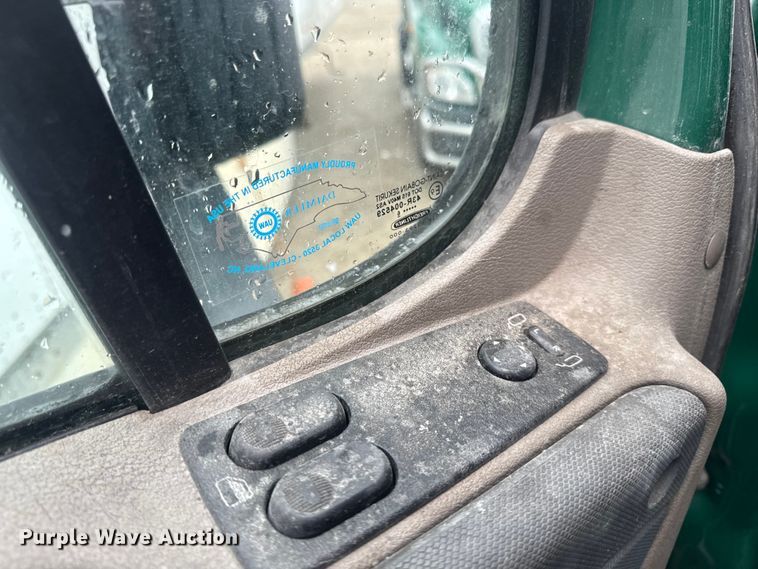 image for item YA2397 2017 Freightliner Cascadia 125 semi truck