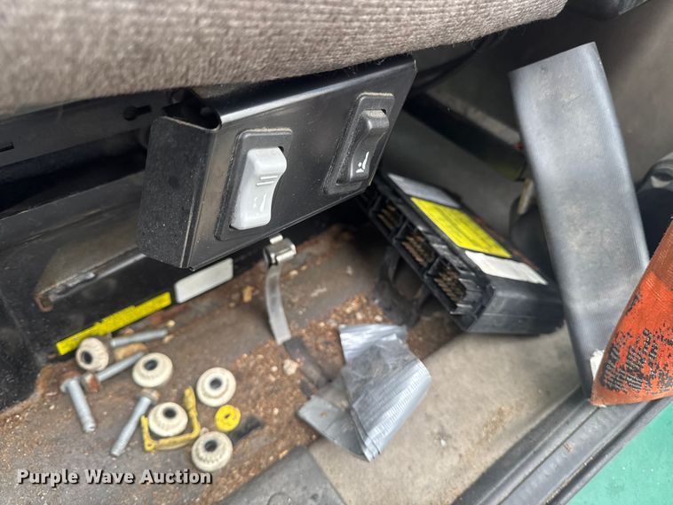 image for item YA2397 2017 Freightliner Cascadia 125 semi truck