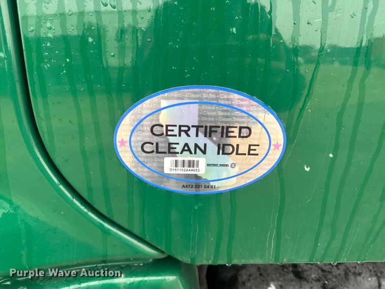 image for item YA2398 2017 Freightliner Cascadia 125 semi truck