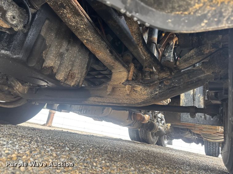 image for item YA2398 2017 Freightliner Cascadia 125 semi truck