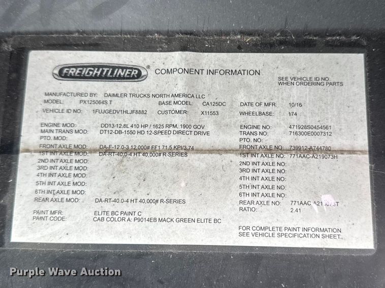 image for item YA2398 2017 Freightliner Cascadia 125 semi truck