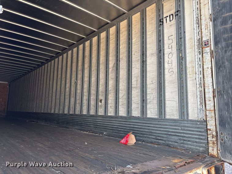 image for item YA2447 2004 Great Dane dry van trailer