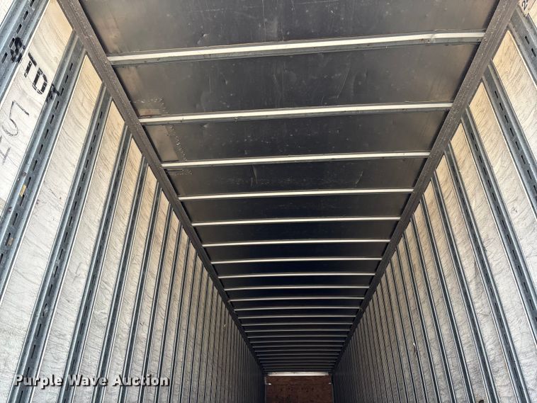 image for item YA2447 2004 Great Dane dry van trailer