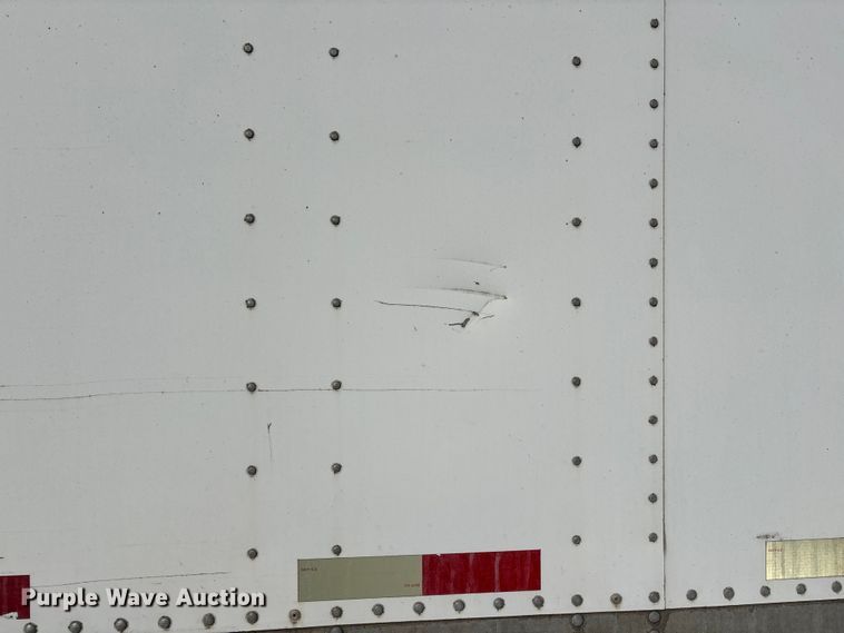 image for item YA2448 2005 Strick dry van trailer