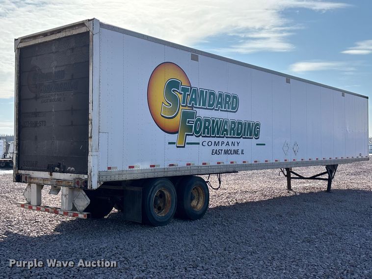 image for item YA2450 2006 Strick dry van trailer