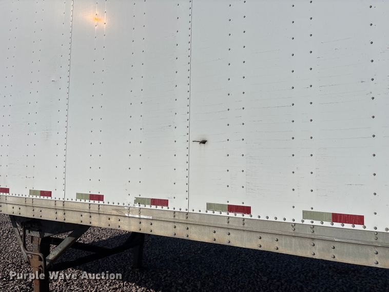 image for item YA2450 2006 Strick dry van trailer