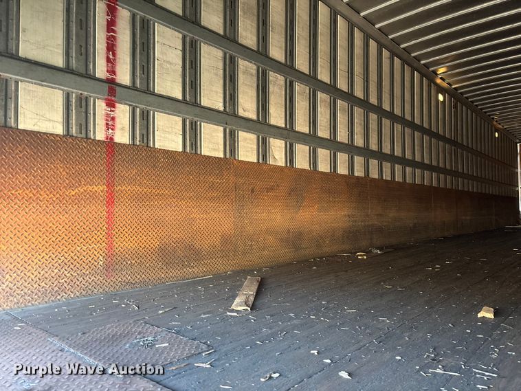 image for item YA2450 2006 Strick dry van trailer