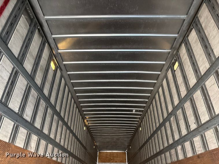 image for item YA2450 2006 Strick dry van trailer