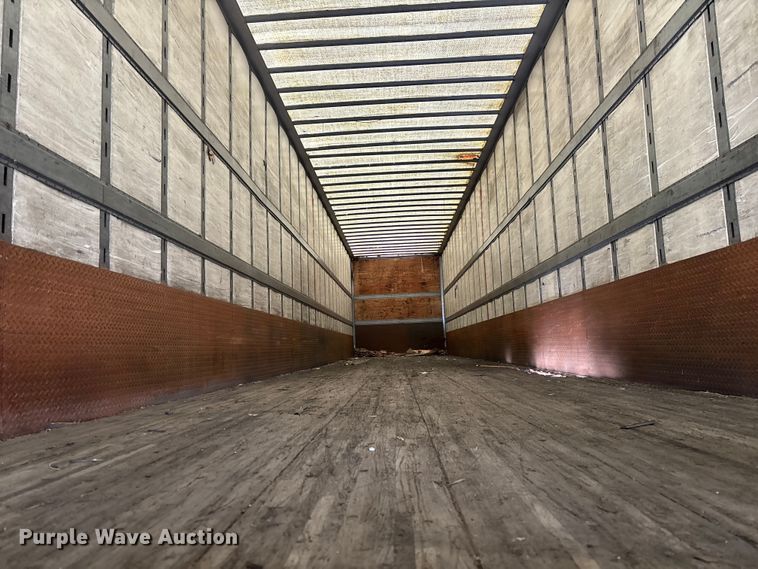 image for item YA2451 2007 Strick dry van trailer