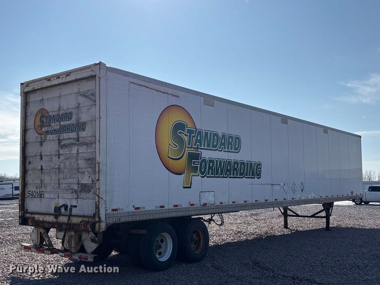 image for item YA2452 2013 Strick dry van trailer