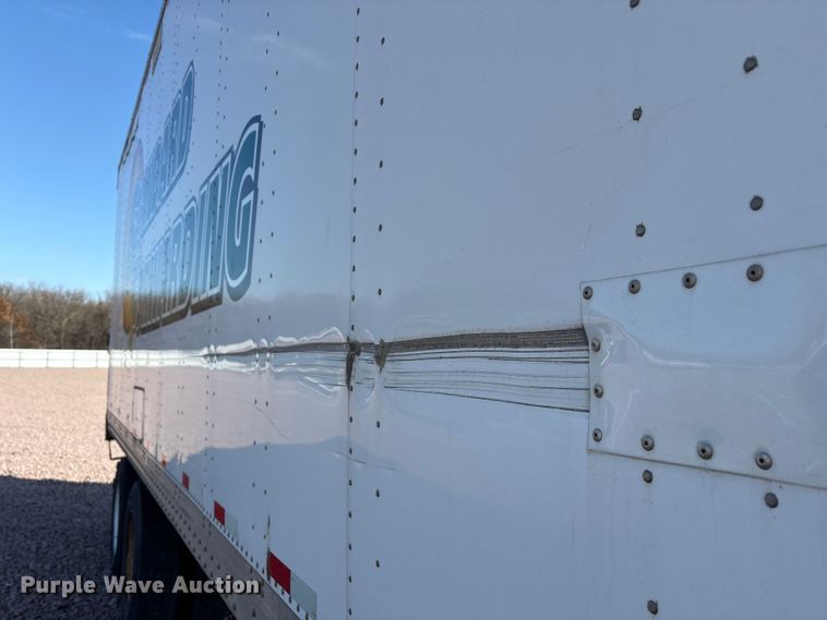 image for item YA2452 2013 Strick dry van trailer