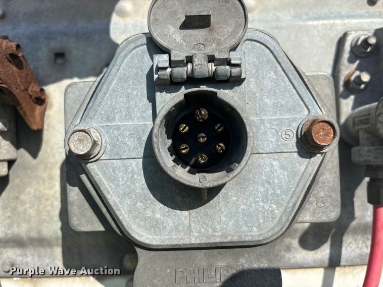 image for item YA2453 2014 Wabash dry van trailer