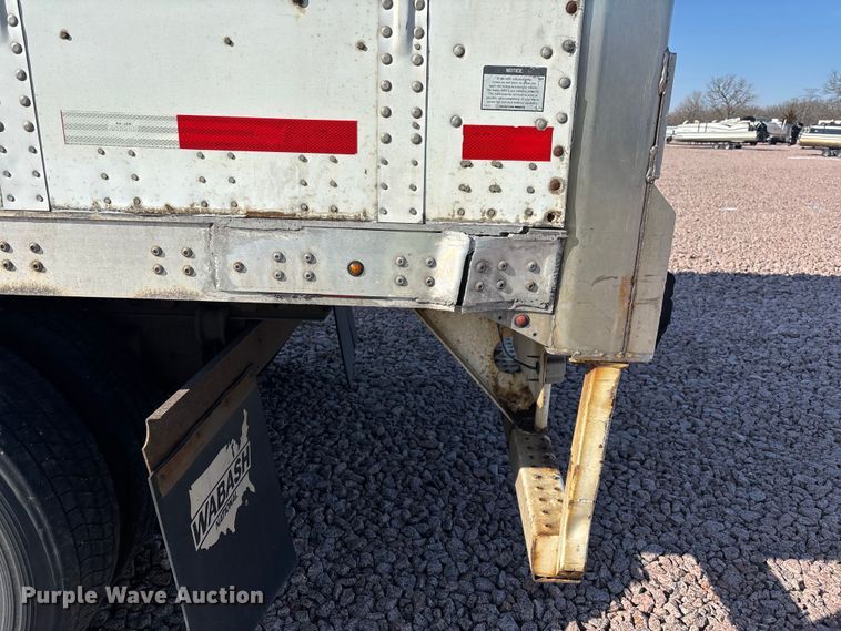 image for item YA2453 2014 Wabash dry van trailer