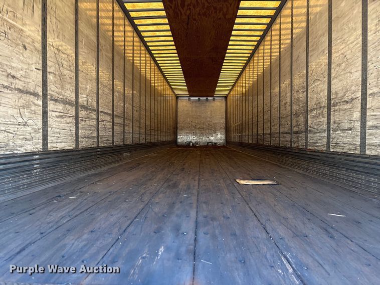 image for item YA2453 2014 Wabash dry van trailer