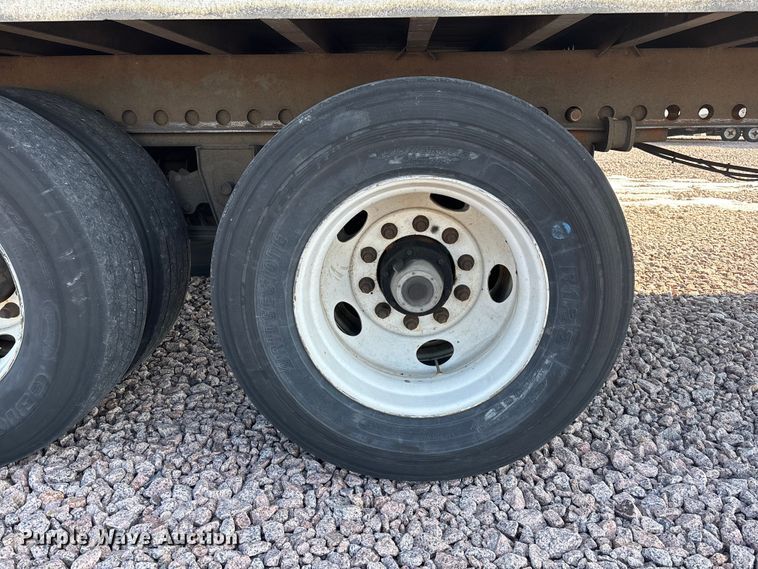 image for item YA2453 2014 Wabash dry van trailer