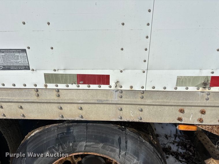 image for item YA2669 2006 Strick dry van trailer