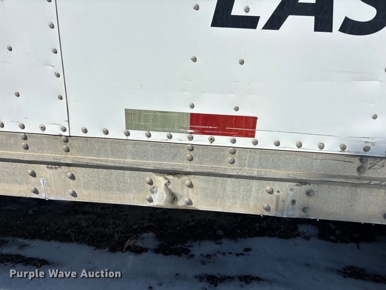 image for item YA2669 2006 Strick dry van trailer