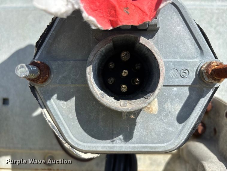 image for item YA2669 2006 Strick dry van trailer