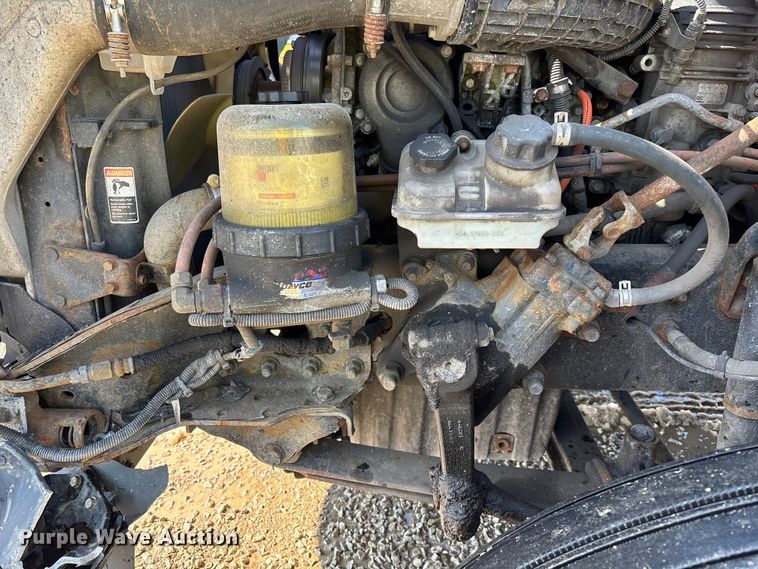 image for item YA2786 2017 Freightliner Cascadia 125 semi truck