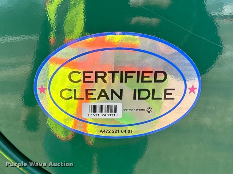 image for item YA2786 2017 Freightliner Cascadia 125 semi truck