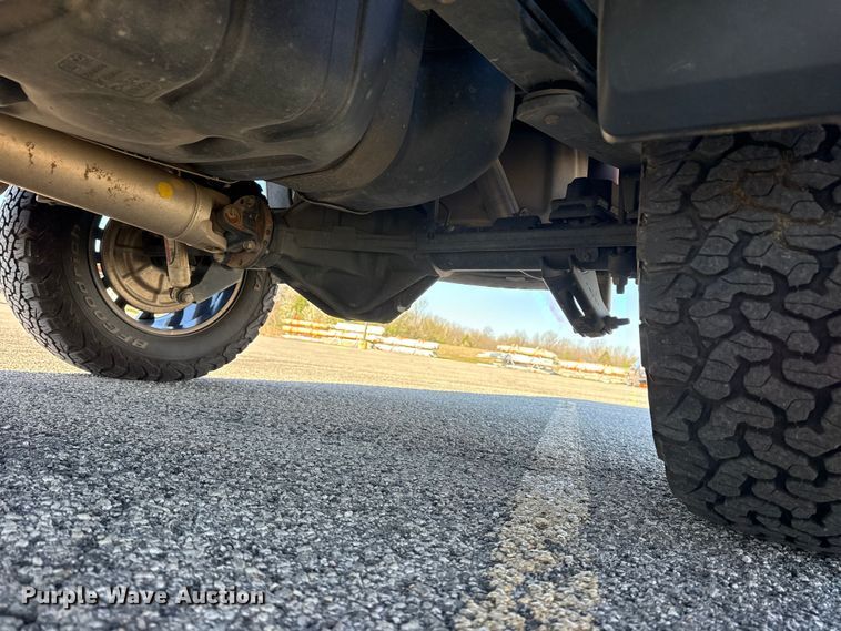 image for item DO8475 2021 GMC Sierra 1500 Crew Cab pickup truck