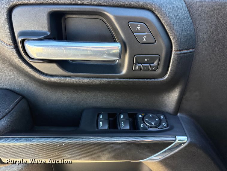 image for item DO8475 2021 GMC Sierra 1500 Crew Cab pickup truck