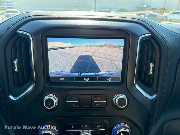 image for item DO8475 2021 GMC Sierra 1500 Crew Cab pickup truck