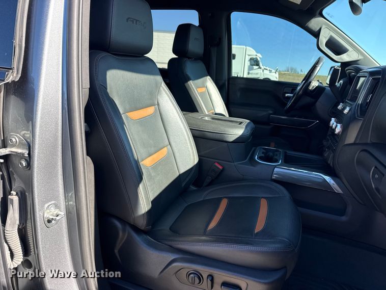 image for item DO8475 2021 GMC Sierra 1500 Crew Cab pickup truck