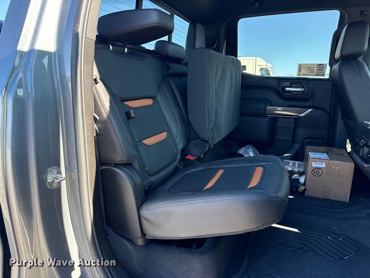 image for item DO8475 2021 GMC Sierra 1500 Crew Cab pickup truck