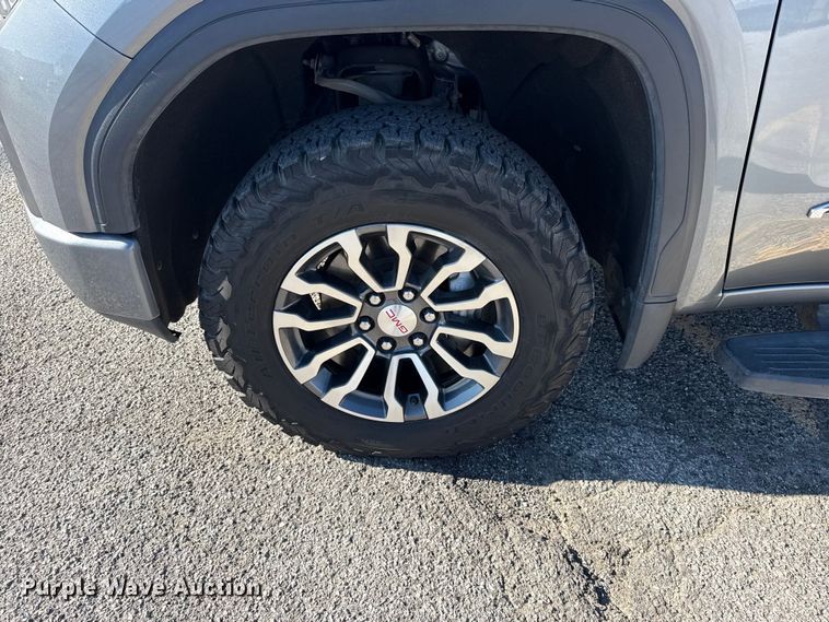 image for item DO8475 2021 GMC Sierra 1500 Crew Cab pickup truck