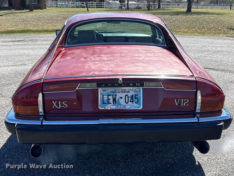 image for item DO8476 1986 Jaguar XJ-S 