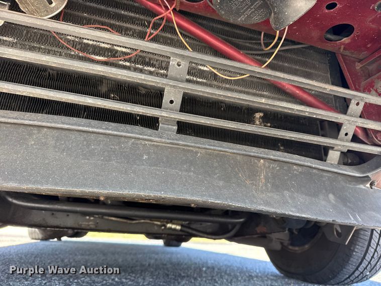 image for item DO8476 1986 Jaguar XJ-S 