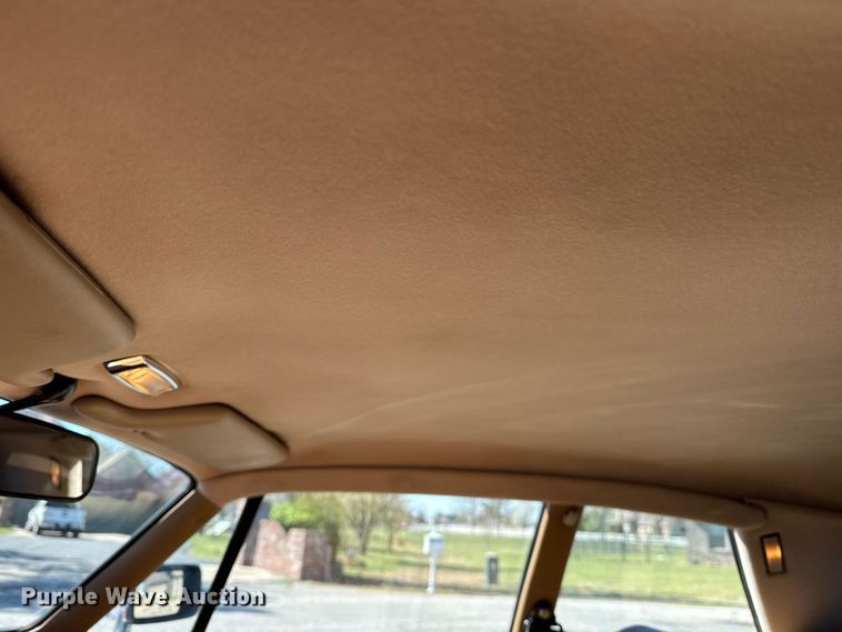 image for item DO8476 1986 Jaguar XJ-S 