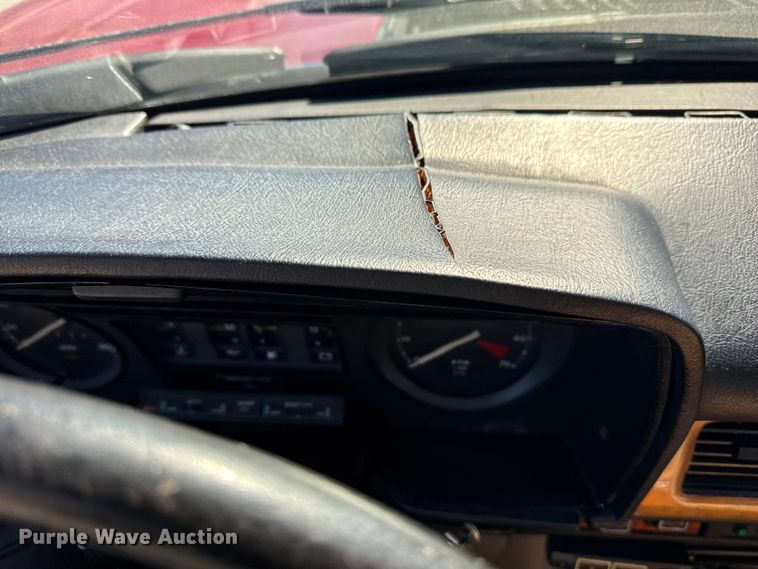 image for item DO8476 1986 Jaguar XJ-S 