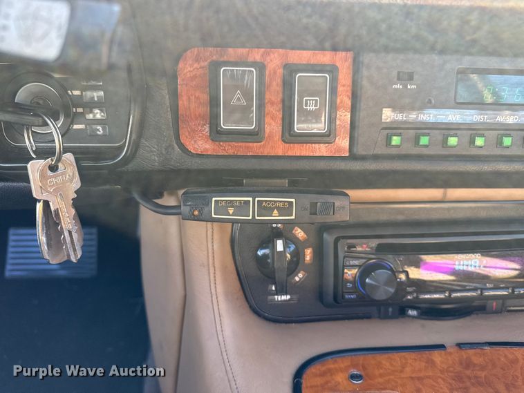 image for item DO8476 1986 Jaguar XJ-S 