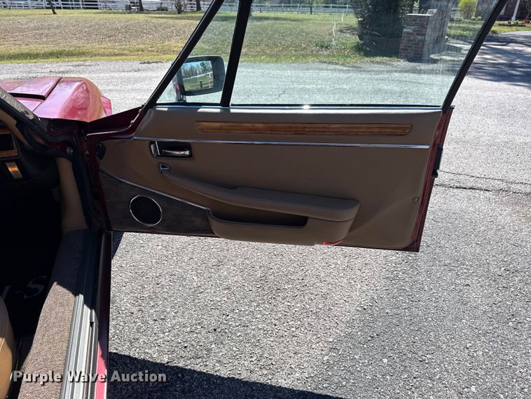 image for item DO8476 1986 Jaguar XJ-S 