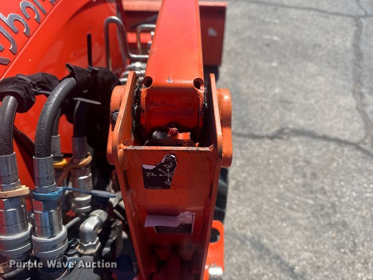 image for item DO8478 2022 Kubota L3302HST MFWD tractor