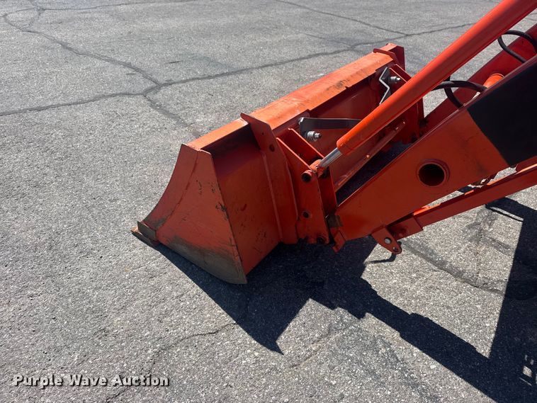 image for item DO8478 2022 Kubota L3302HST MFWD tractor