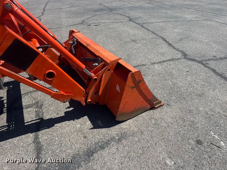 image for item DO8478 2022 Kubota L3302HST MFWD tractor