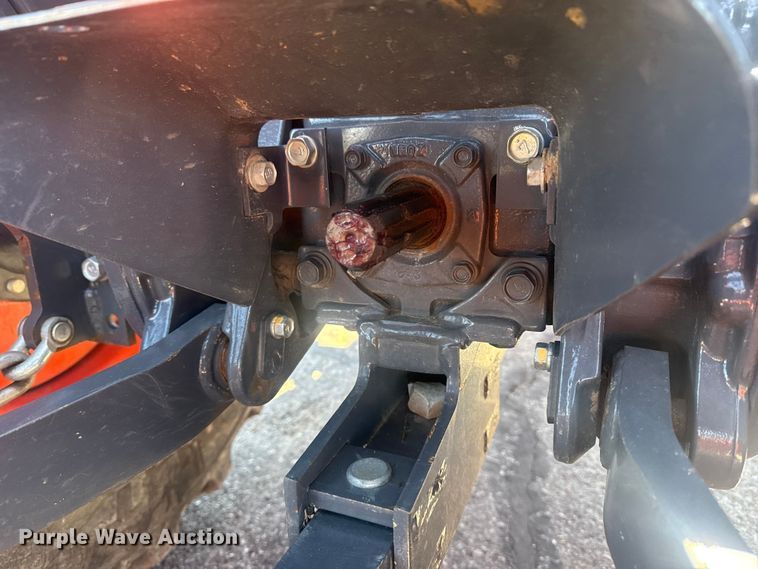 image for item DO8478 2022 Kubota L3302HST MFWD tractor