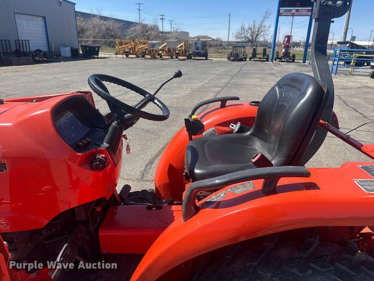image for item DO8478 2022 Kubota L3302HST MFWD tractor