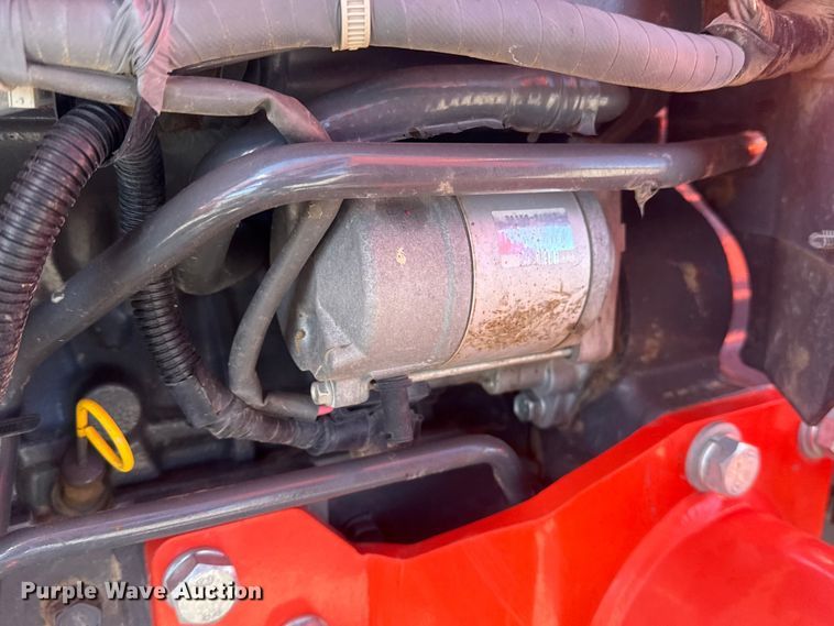 image for item DO8478 2022 Kubota L3302HST MFWD tractor