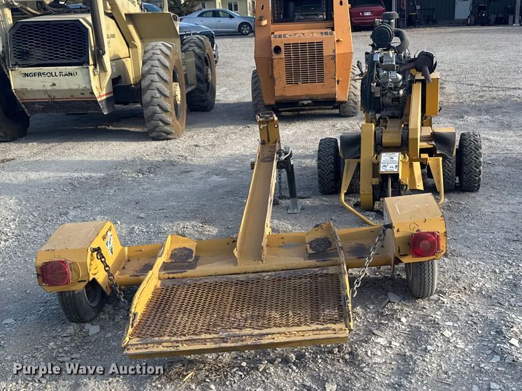 image for item DP5160 2003 Vermeer SC252 stump grinder