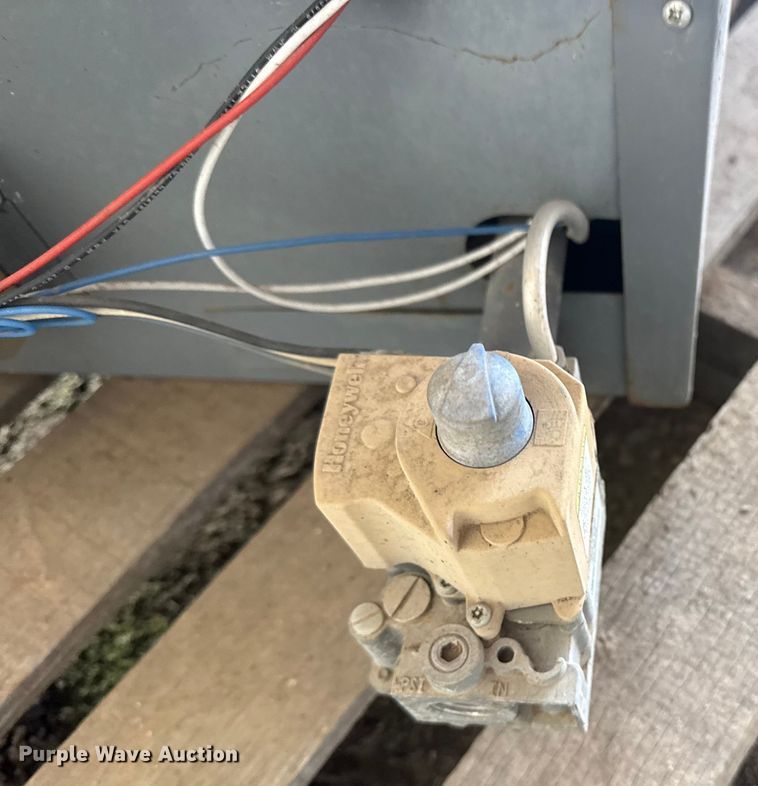 image for item DQ4303 (3) heaters